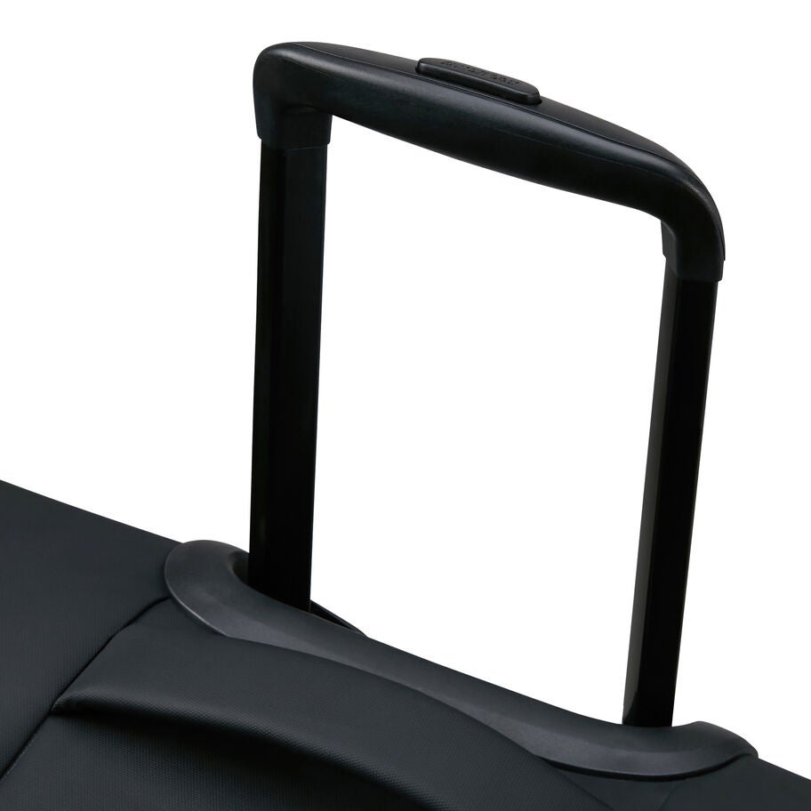 American Tourister Daring Dash valise moyen &agrave; roues in the color Noir/Bleu. image number 8